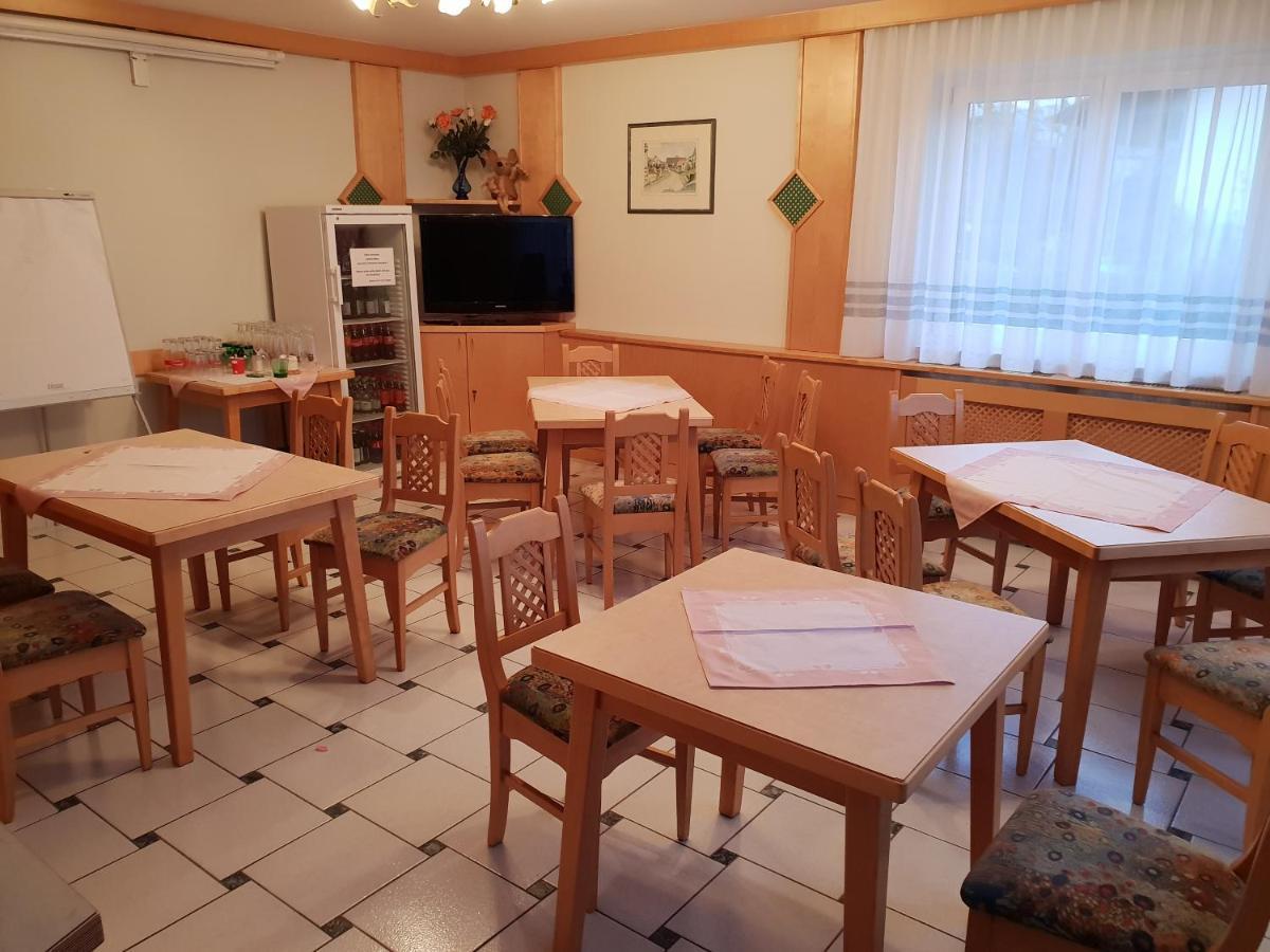 Restaurant Gaestehaus Seiger Sankt Lorenzen bei Knittelfeld Luaran gambar